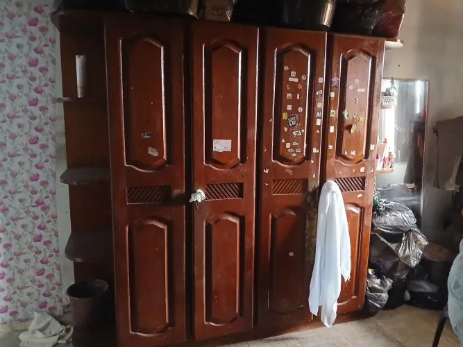 Guarda roupa casa madeira angelim