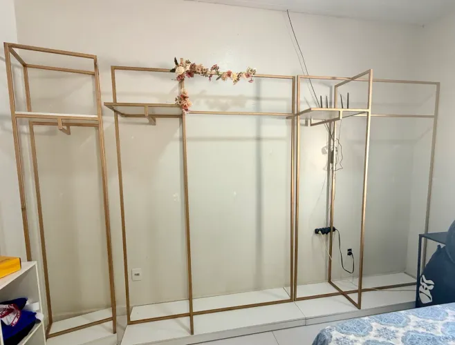 Arara Metalon com MDF