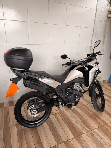 SAHARA XRE 300 ADV