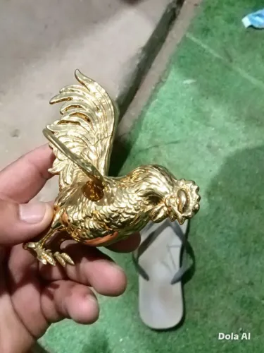 Galo da índia de bronze decorativo