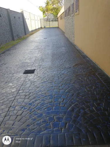 Calçadas estampadas, piso desenpenado,vassourado,guia pré-moldadas e sarjetas,etc...