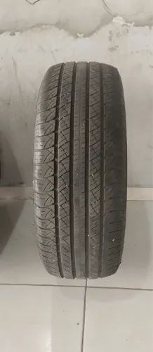 Pneus Aplus 265/65/17