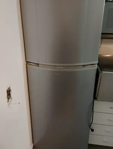 Vendo geladeira dúplex só está gelando e não congelando