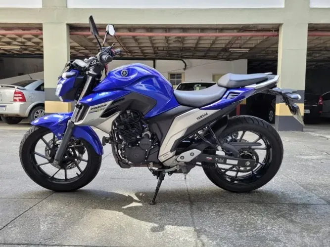 Yamaha FZ25 Fazer 250 Flex - 2020 | Apenas 18.000 km | 2º Dono