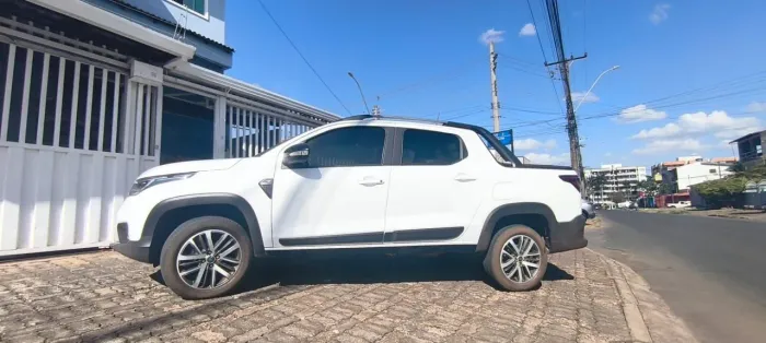 Fiat Strada Volcano 1.3 Flex 8V CD Aut. 2026