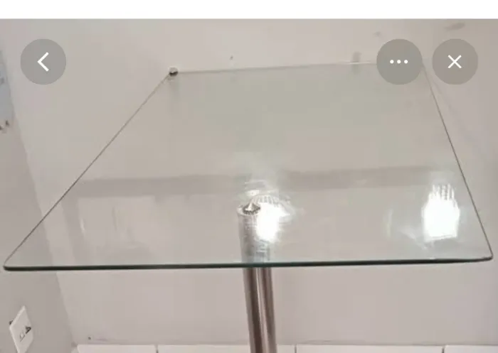 Mesa de 4 cadeiras