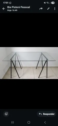 VENDO MESA COM TAMPO