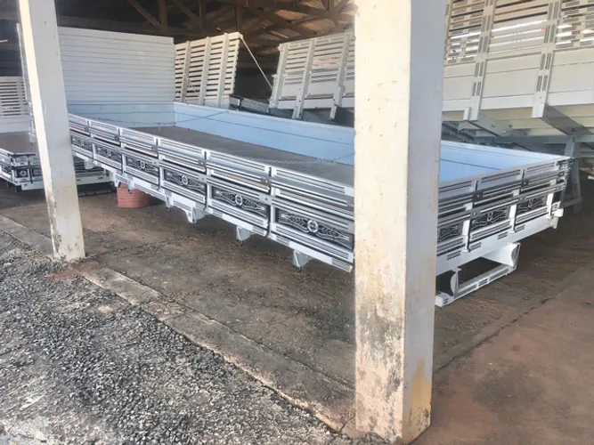 CARROCERIA MADEIRA 6,20