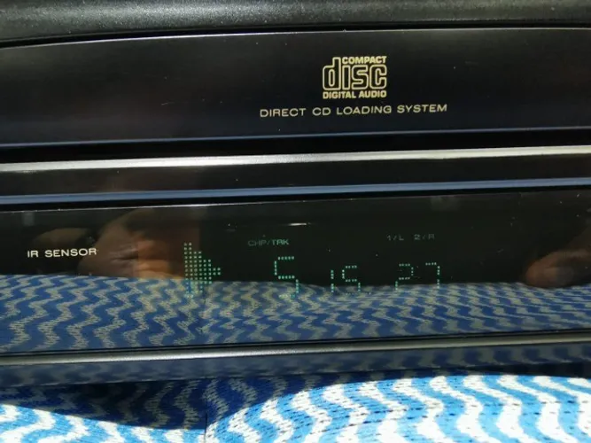 Laserdisc Marantz Lv520 S/ Controle Com Ld's Perfeito!!