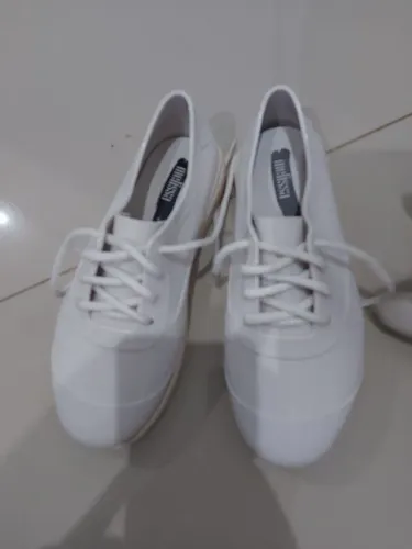 Tênis melissa 35