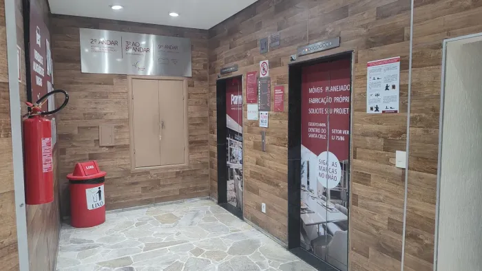 VENDO VAGA ESTACIONAMENTO COBERTO SANTA CRUZ SHOPPING PISO 2, EM FRENTE ELEVADOR
