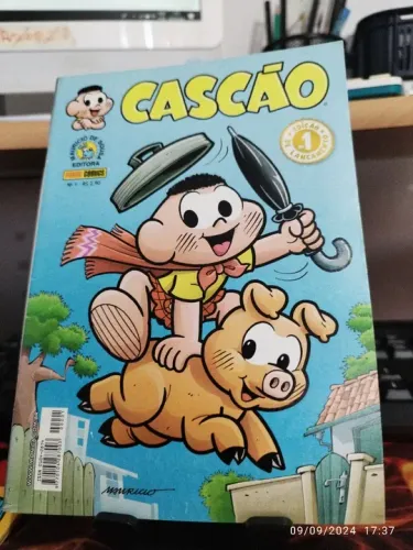 Combo edições número 1 da revista Cascão e Chico Bento pela editora Panini Comics.