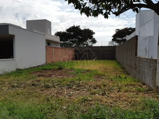 Venda de Terreno / Condomínio na cidade de Araraquara