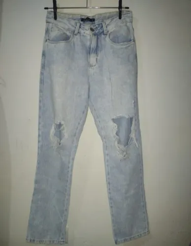 Calça jeans destroyed tamanho 36