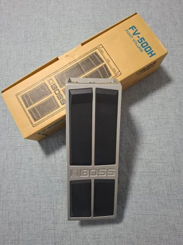 Pedal Boss expressão/volume FV500H