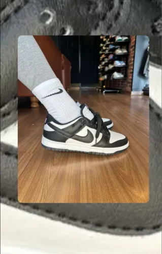 Nike Dunk Low Black White