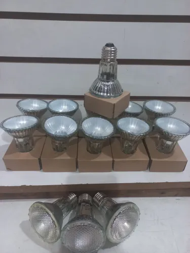 14 lâmpadas Par 20 amarela 
