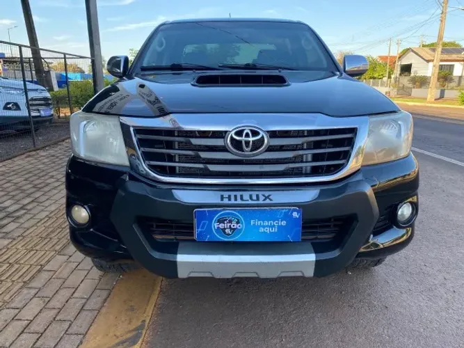 Toyota Hilux CD SRV D4-d 4X4 3.0 TDI Diesel AUT 2014