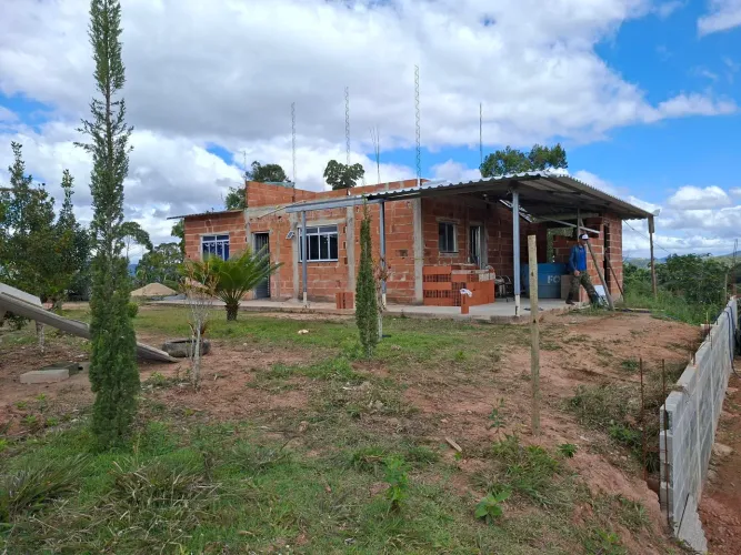 Vendo 600mt quadrado com casa