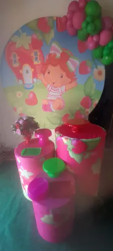 Decoração pegue e monte