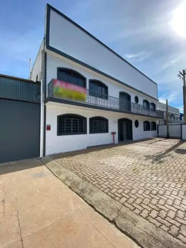BARRACÃO A VENDA NO SANTA CÂNDIDA EM CAMPINAS: