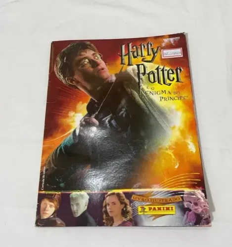 Álbum de figurinhas Harry Potter - Incompleto