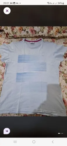 Camiseta Ogochi tamanho 14 anos