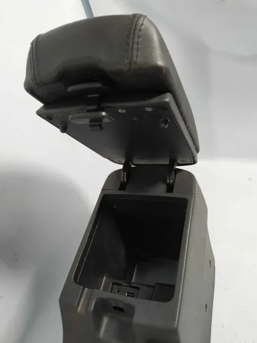 Console Central Com Porta objetos Hyundai I30 2010 
