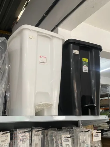 Lixeira Jaguar 40 Litros - Qualidade e Durabilidade!