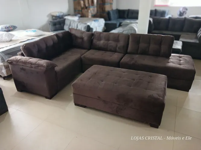 Estofado canto com puff