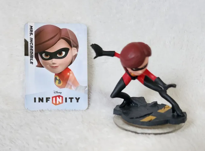 DISNEY INFINITY 1.0 SÉRIE INCRÍVEIS MULHER  ELÁSTICA 