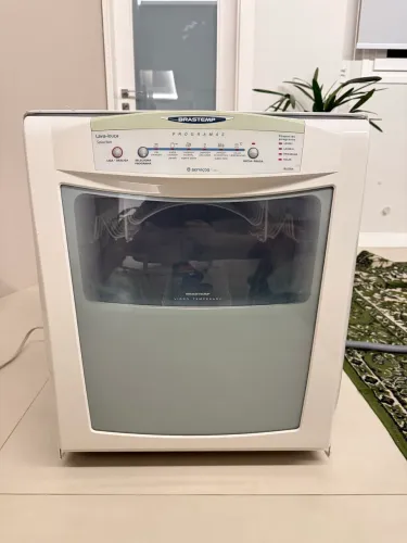 Lava louça Brastemp Solution 8 Serviços BLE20A