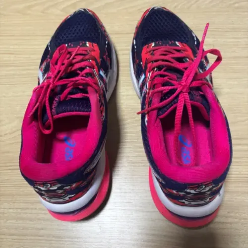 Tênis Asics Gel Nagoya 4 - USADO 39BR
