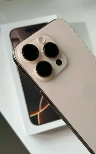 16 pro Max 256 gb semi novo Desert 