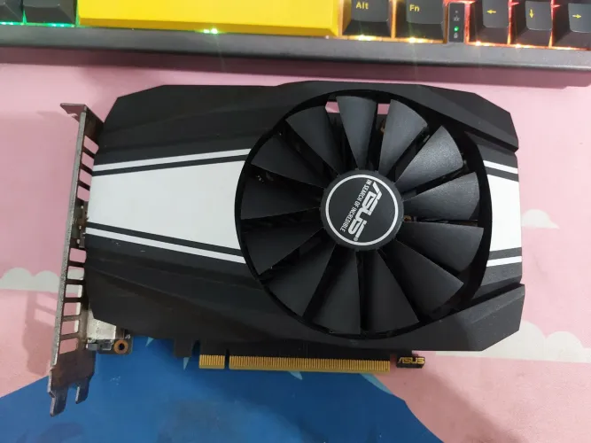 Placa de vídeo Nvidia Gtx 1660TI 6gb asus 