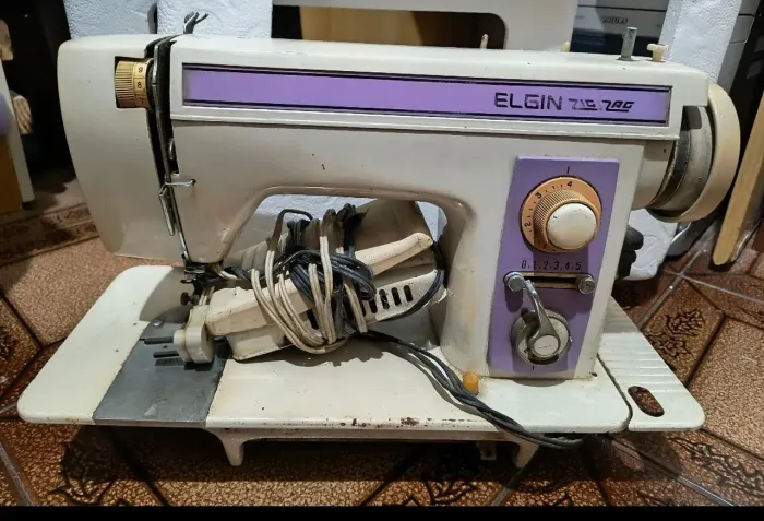 Máquina Elgin 
