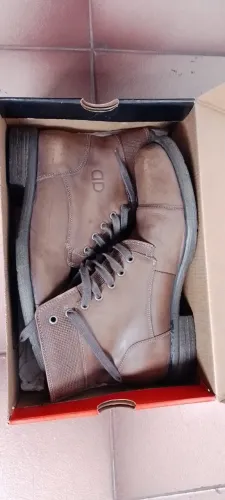 Bota Democrata Garage em Couro n°42 150,00