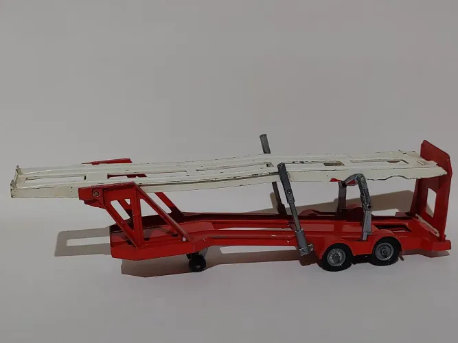 Miniatura carreta cegonha Corgi Major Toys