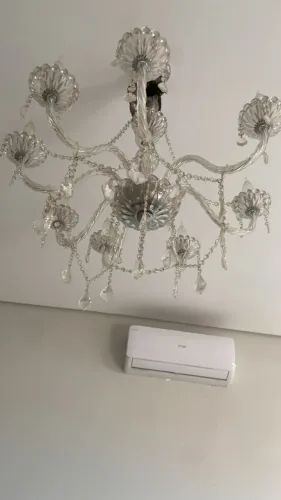 Lustre para Sala de Jantar - 8 Lâmpadas | Elegante e em Ótimo Estado