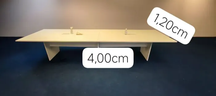 Mesa grande de escritório
