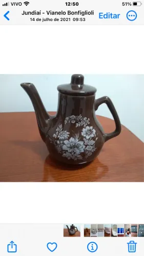 Bule de louça marrom