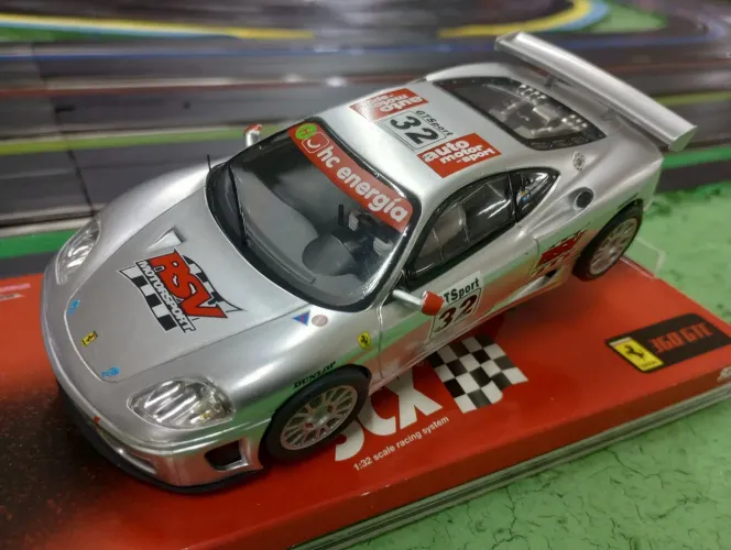 Carro de Autorama Ferrari 360 GTC SCX