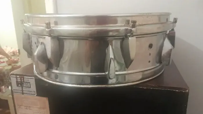 Caixa de bateria Saema