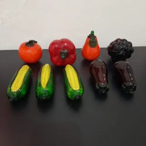 Conjunto de Peças Em Vidro Murano Colorido Representando Frutas E Legumes