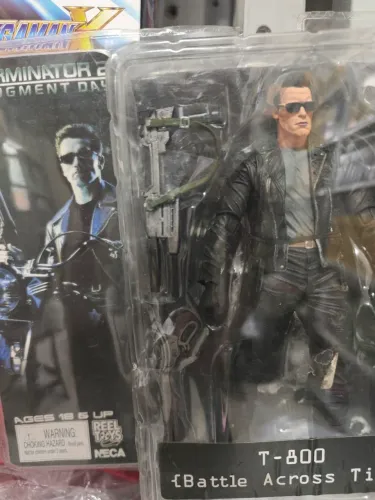 Terminator T800 - Neca Toys - Novo