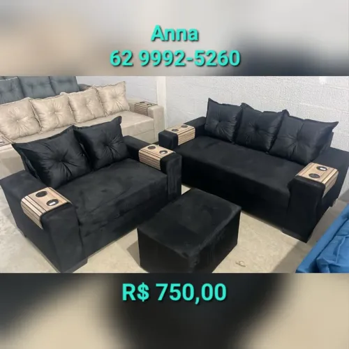 Conjunto de sofás e puff
