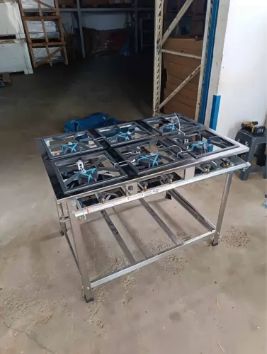 Fogão industrial 6 bocas NOVO INOX - R$ 2.090