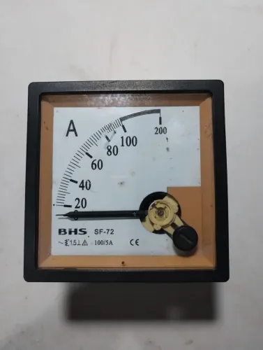 Amperímetro BHS SF-72 de 0 a 200A