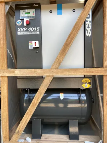 Compressor de Parafuso SRP 4015 15HP 230L 51pcm Trifásico