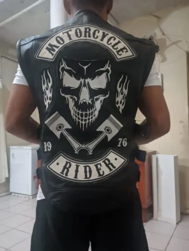 Jaqueta de Motoqueiro - Estilo Skull - Preta